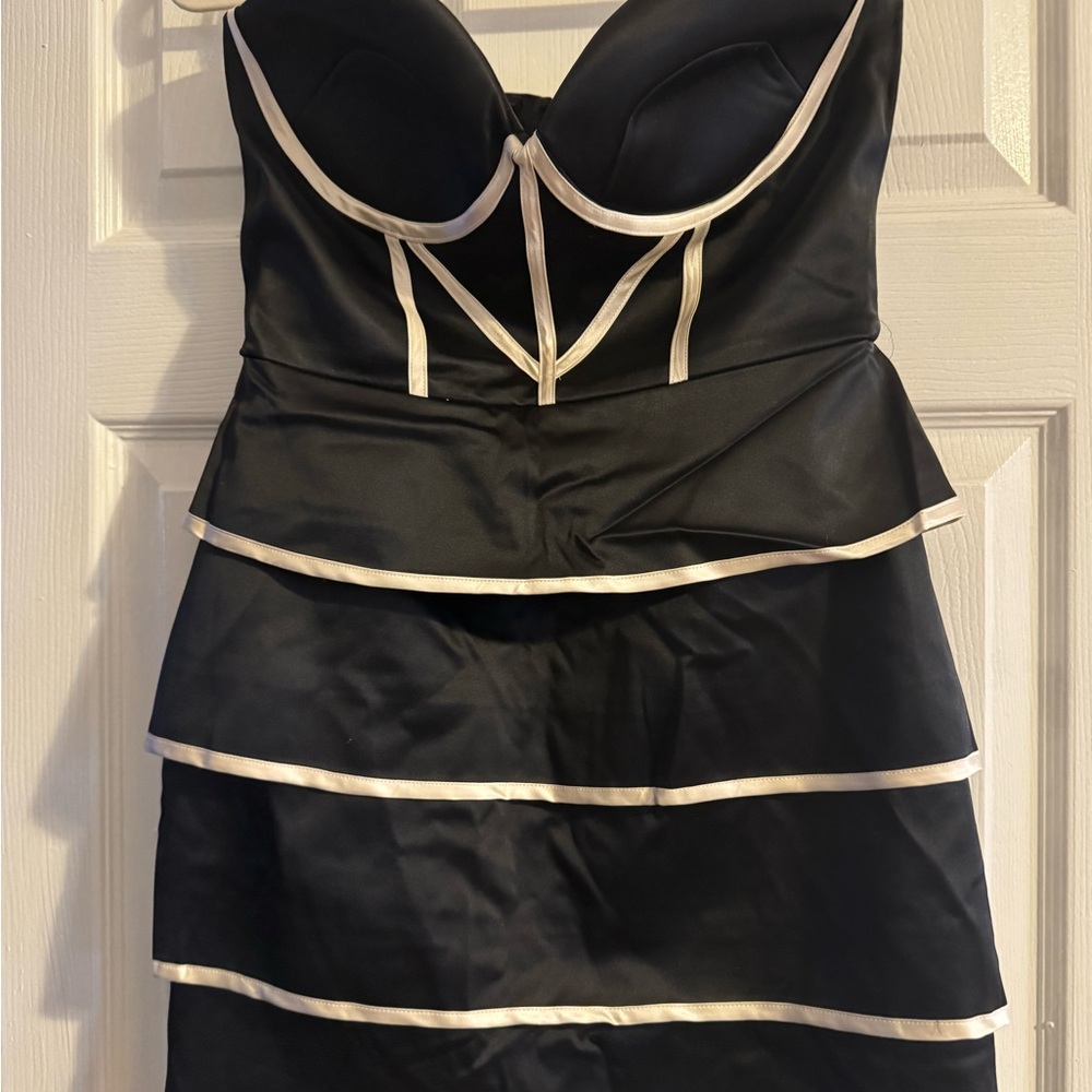 bebe Black and Cream Strapless cocktail dress